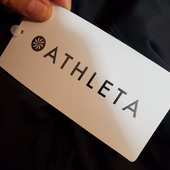 Athleta Ultimate Stash Pocket Capri Black Leggings Size XXS NWT - Picture 4 of 12